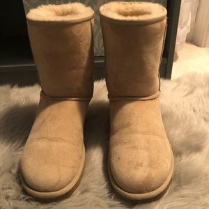 UGG Australia Classic Short Boot